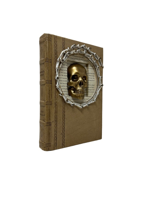 In Love and Death: Cut-Out Book Sculpture / Handmade (VH-SKULL)